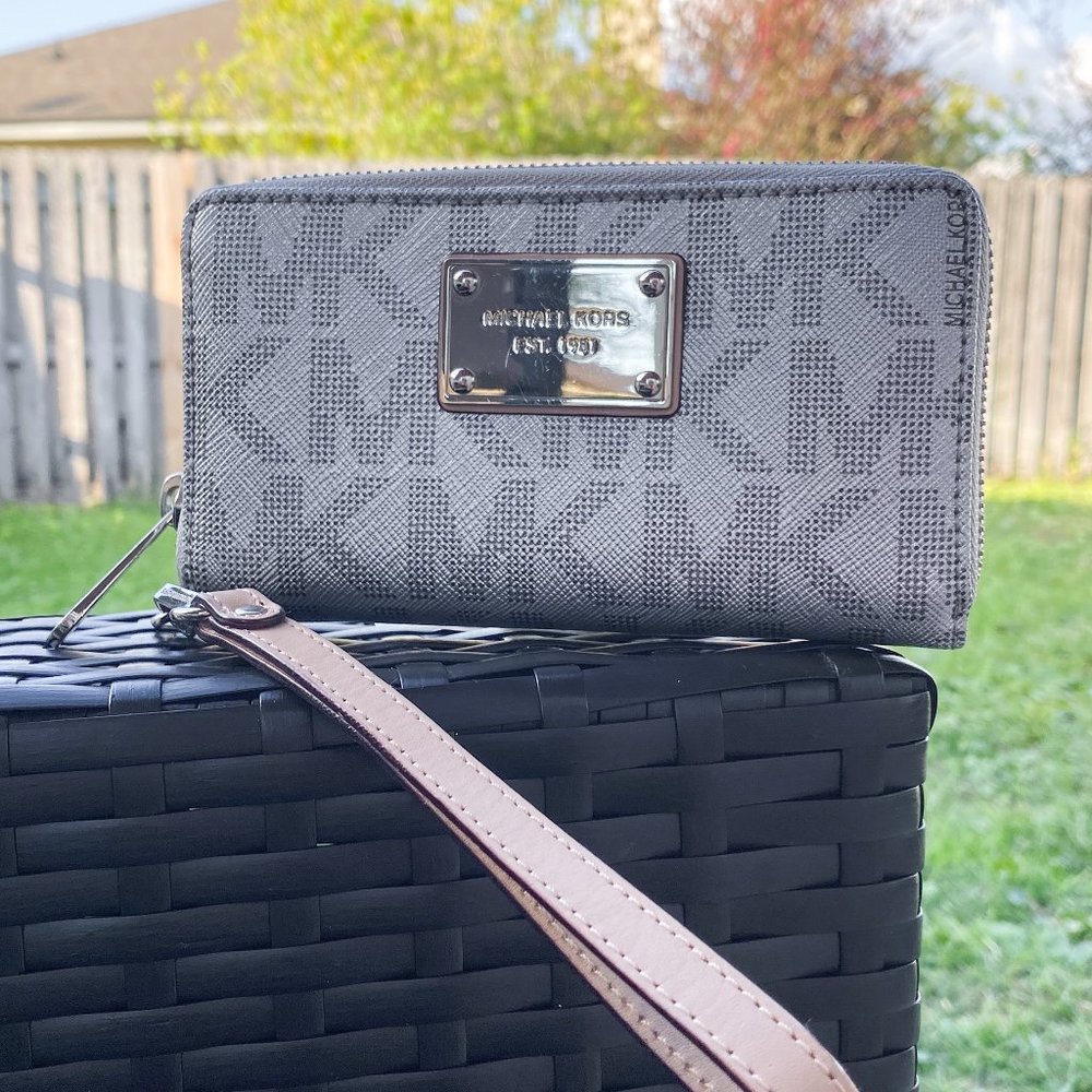 Michael Kor's Wristlet